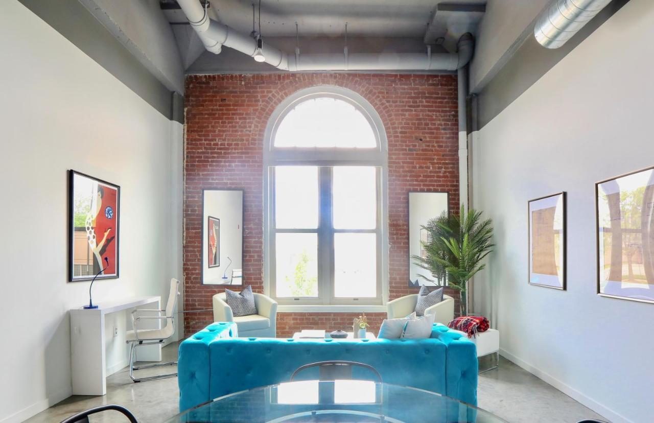 Frontdesk Historic Kcy Flats With Rooftop Deck Kansas City Exterior foto